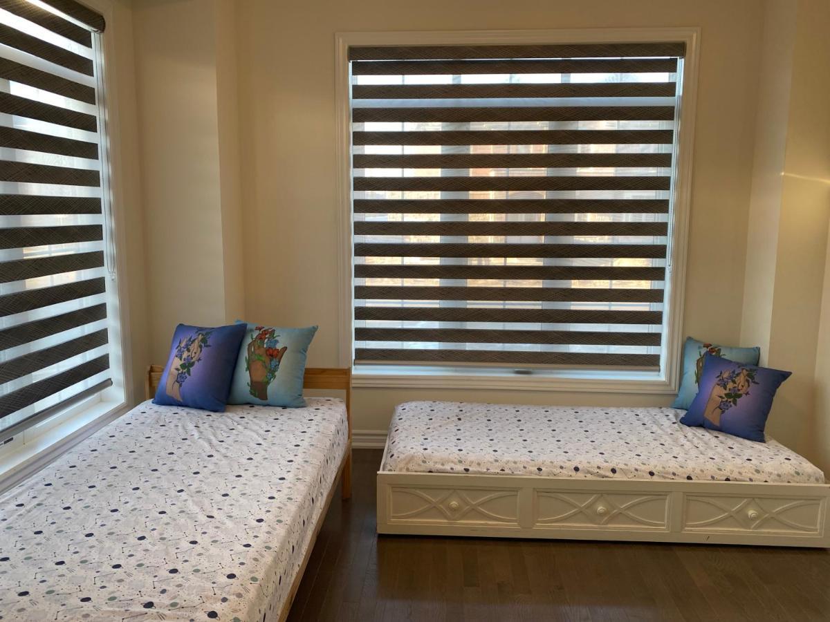 537 Veterans Dr Brampton On L7A 0C4 Villa Dış mekan fotoğraf