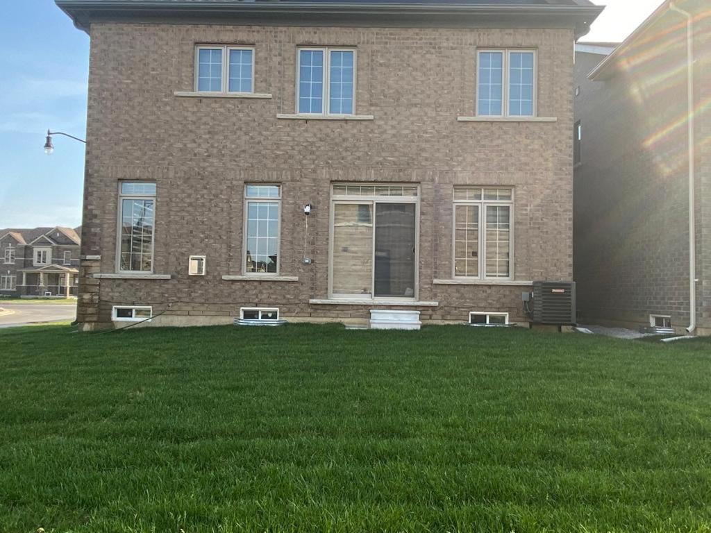 537 Veterans Dr Brampton On L7A 0C4 Villa Dış mekan fotoğraf